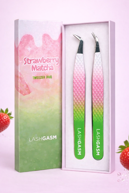 STRAWBERRY MATCHA DUO TWEEZERS - LIMITED EDITION